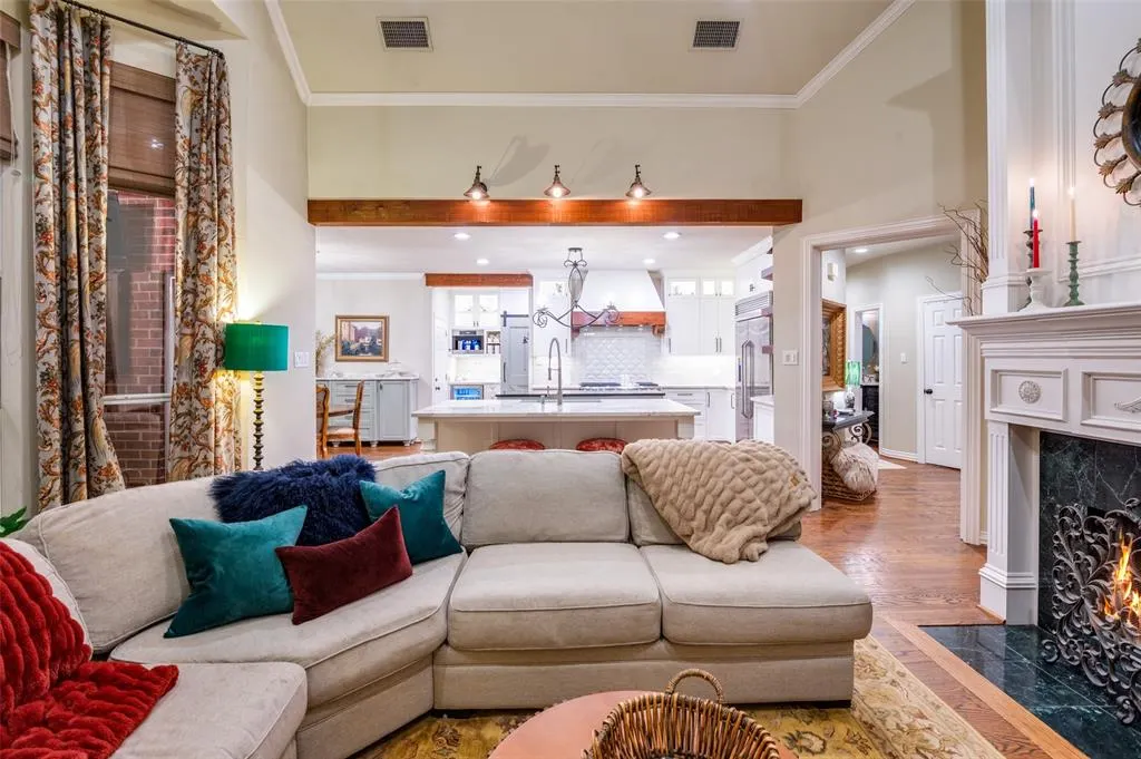 5801 Broadmoor Drive