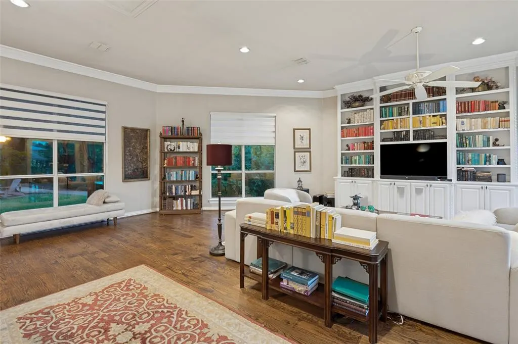 5801 Broadmoor Drive