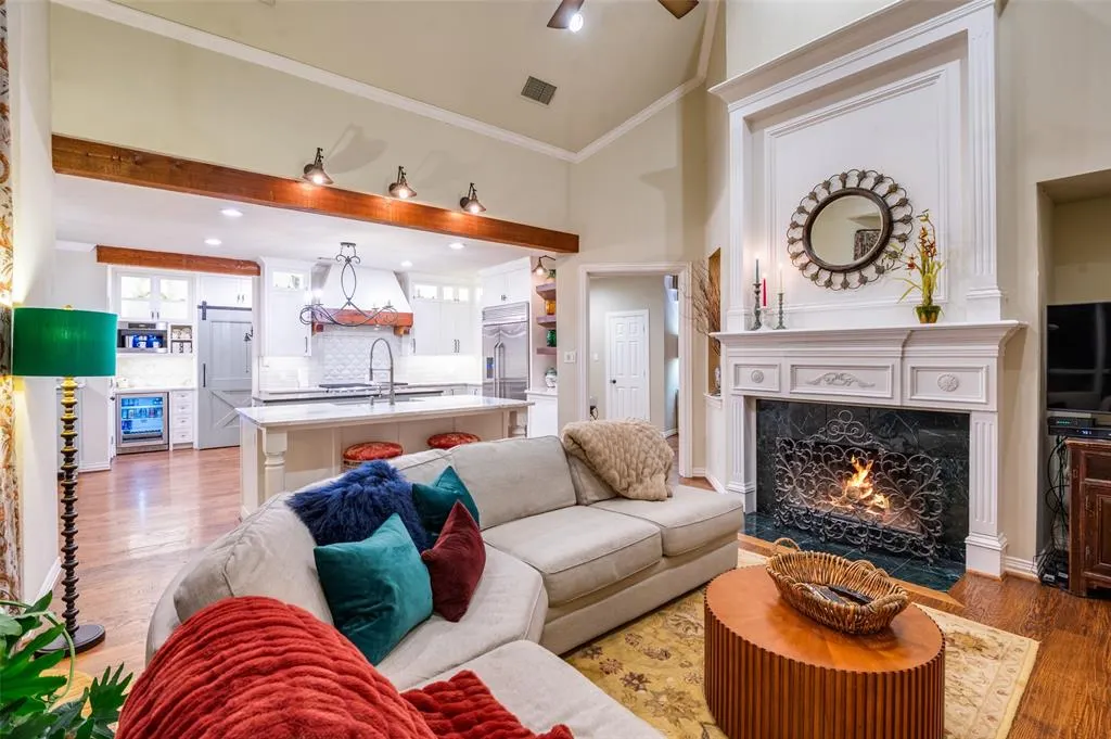 5801 Broadmoor Drive