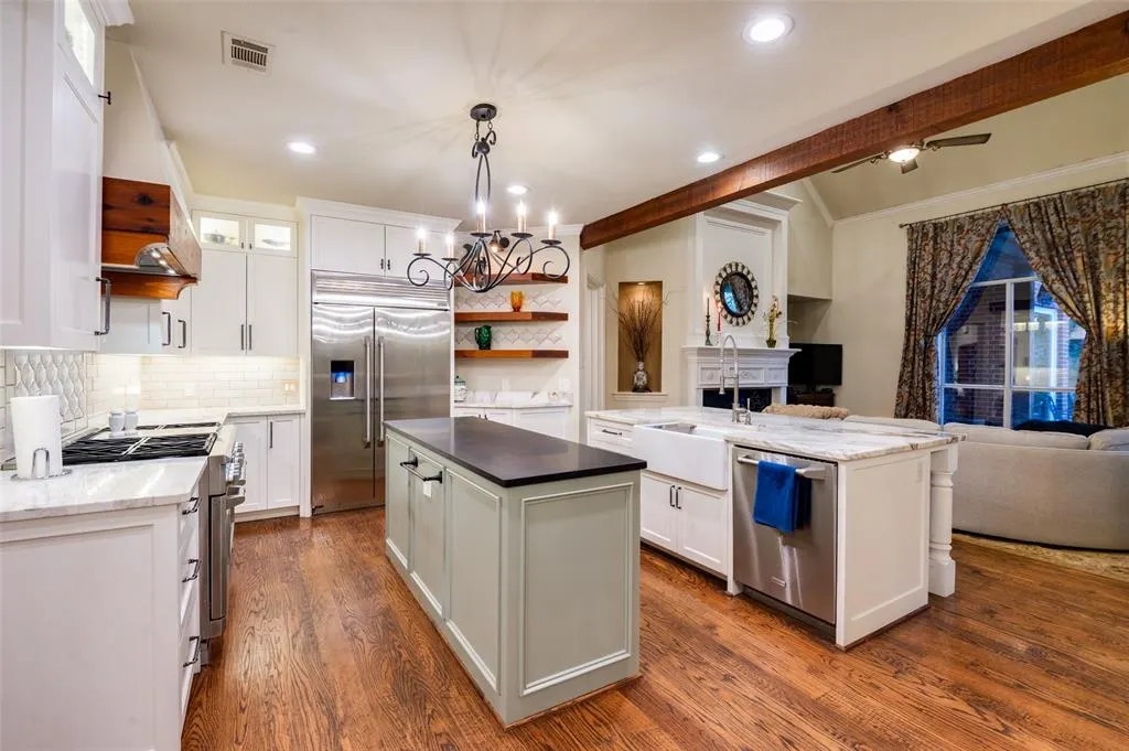 5801 Broadmoor Drive