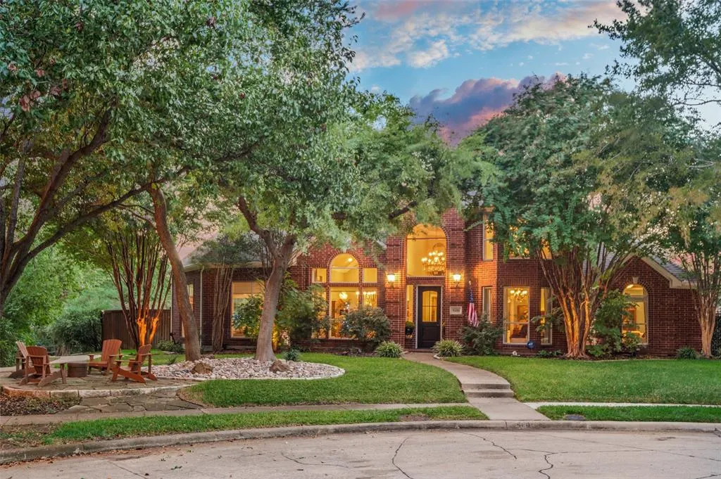 5801 Broadmoor Drive
