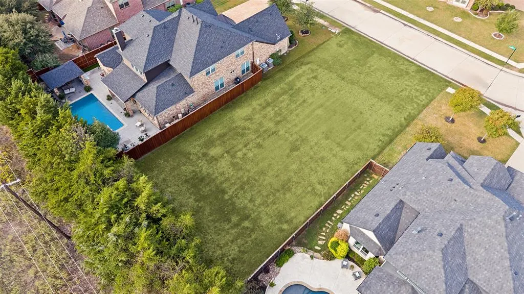 1250 Norfolk Drive