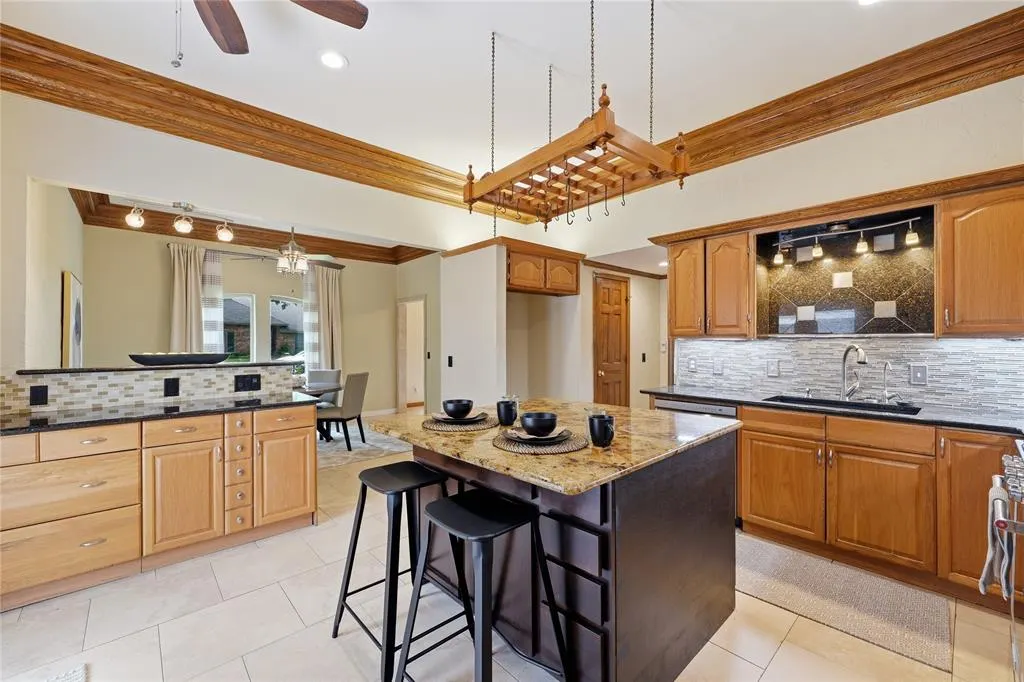 1509 Aylesbury Lane
