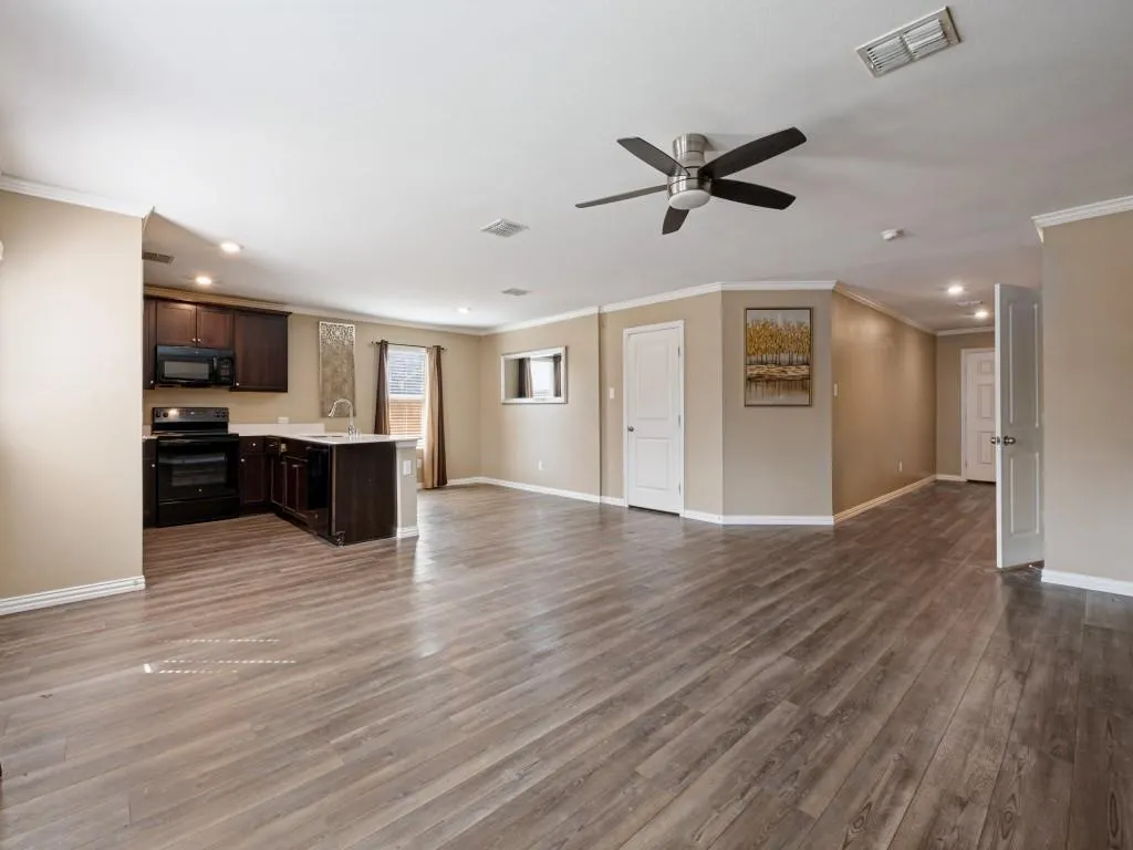 9212 Marilyn Place