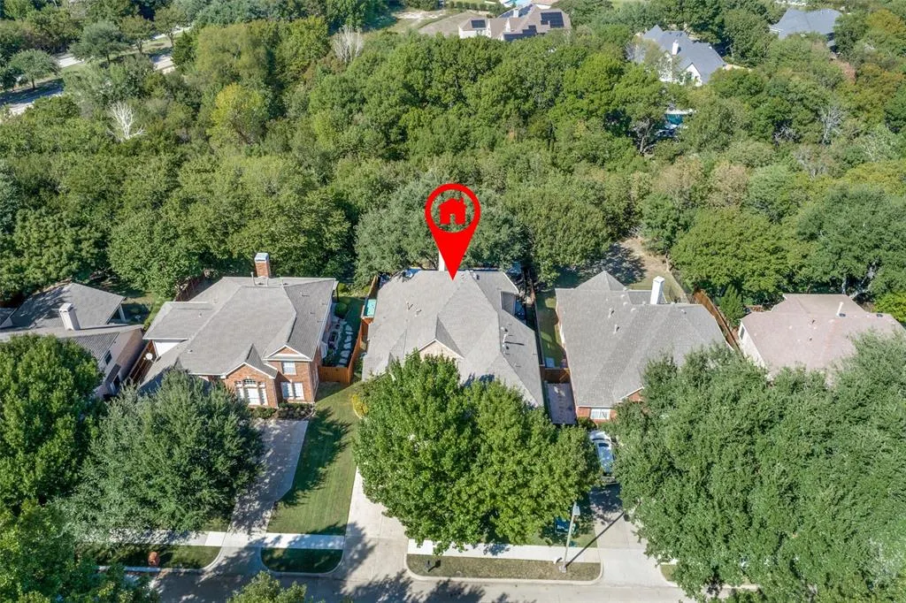 2404 Creek Ridge Drive