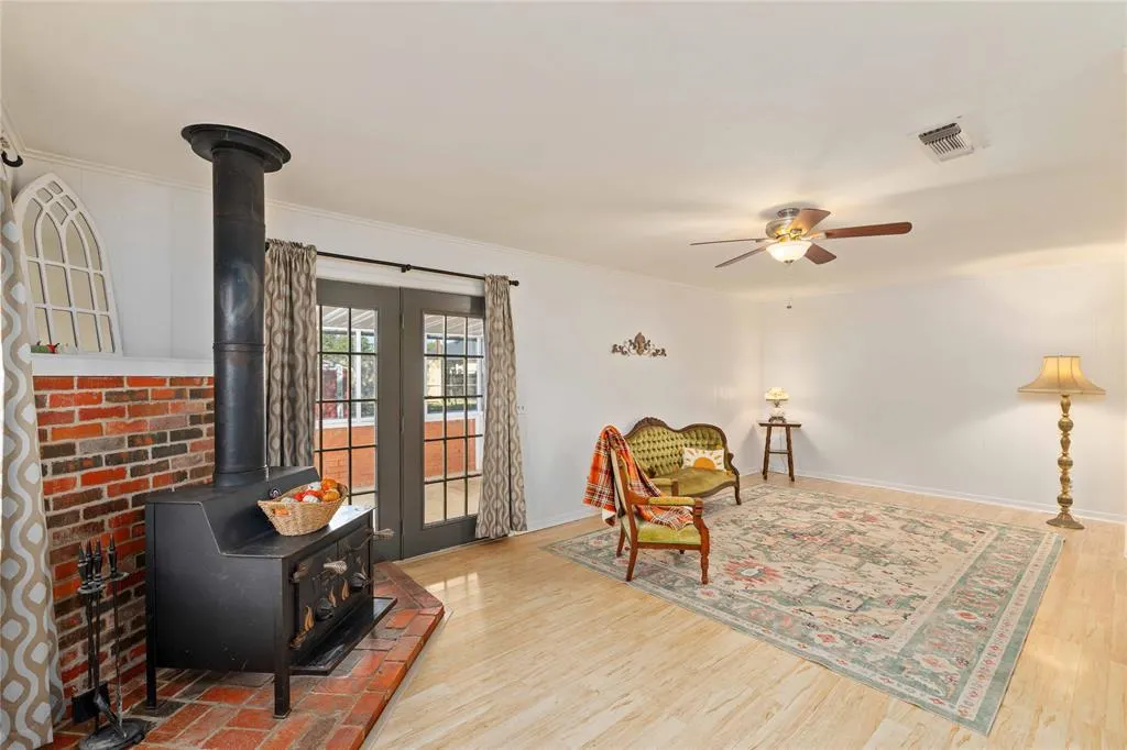 103 Buffalo Trail