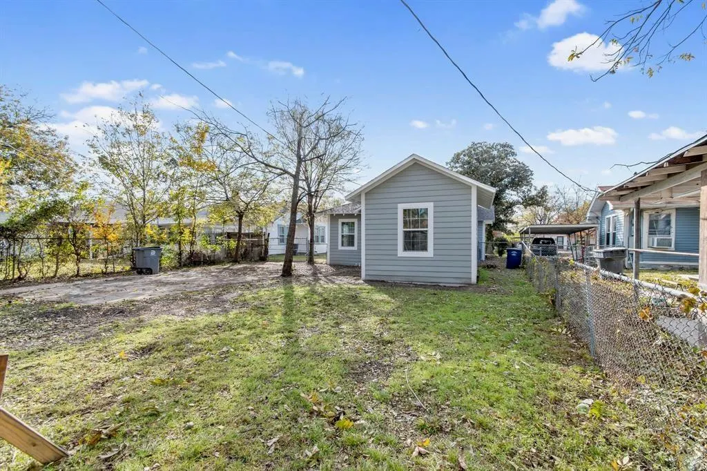 3023 Spurlock Street