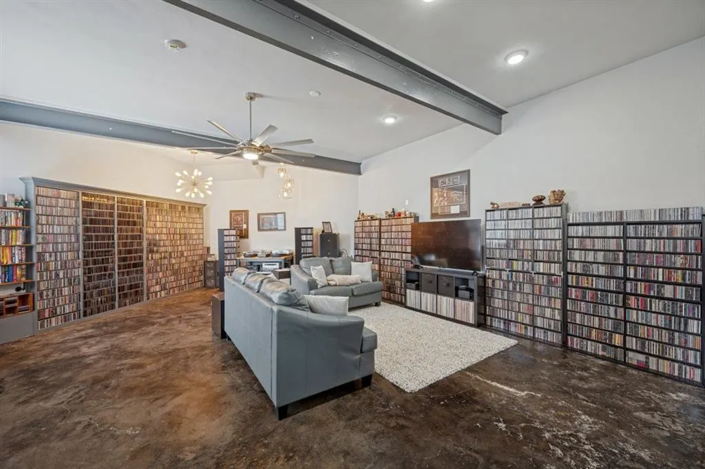 105 N Craig Road