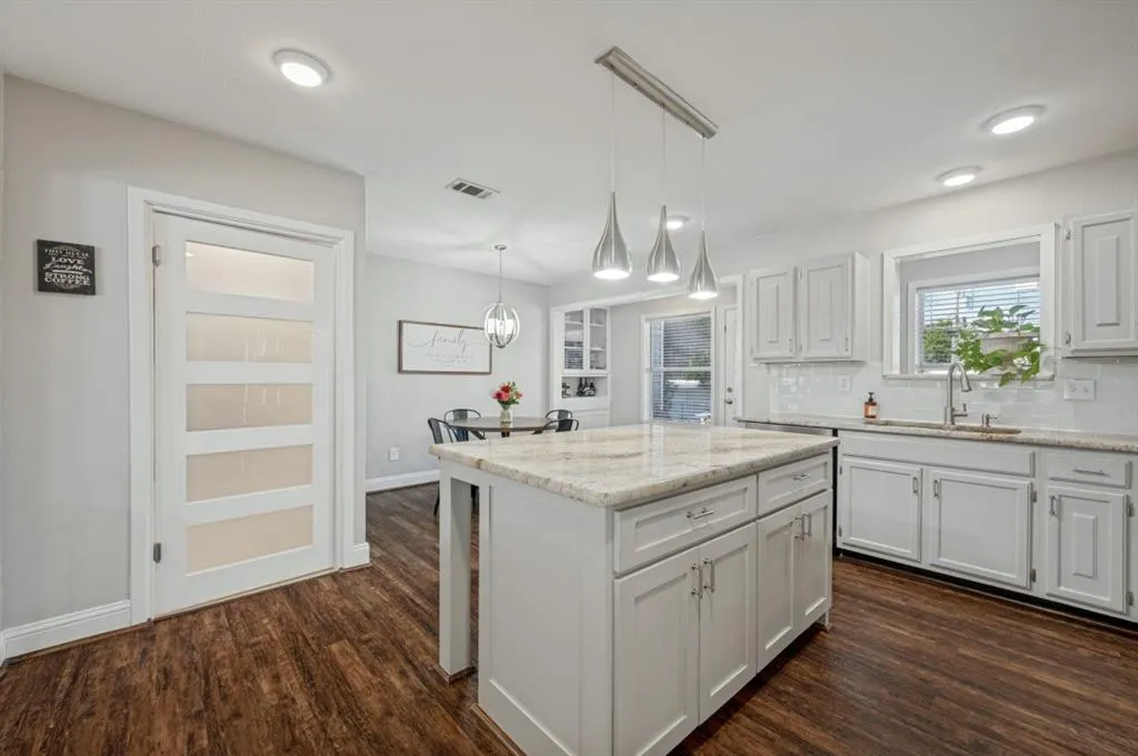 105 N Craig Road