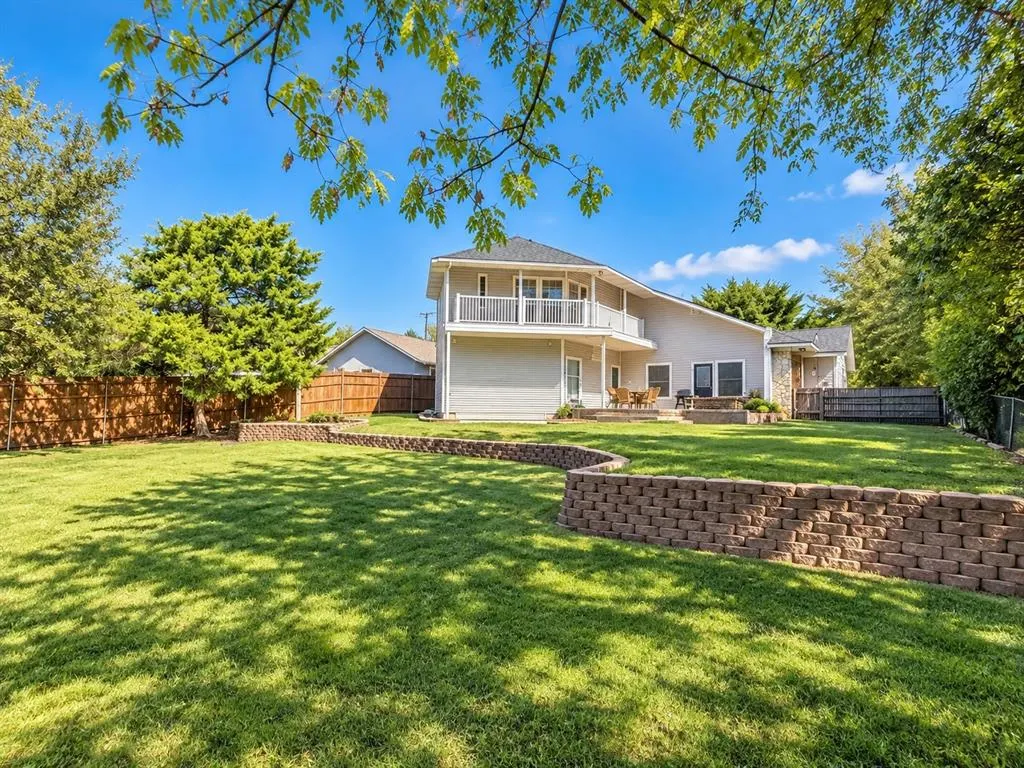 105 N Craig Road