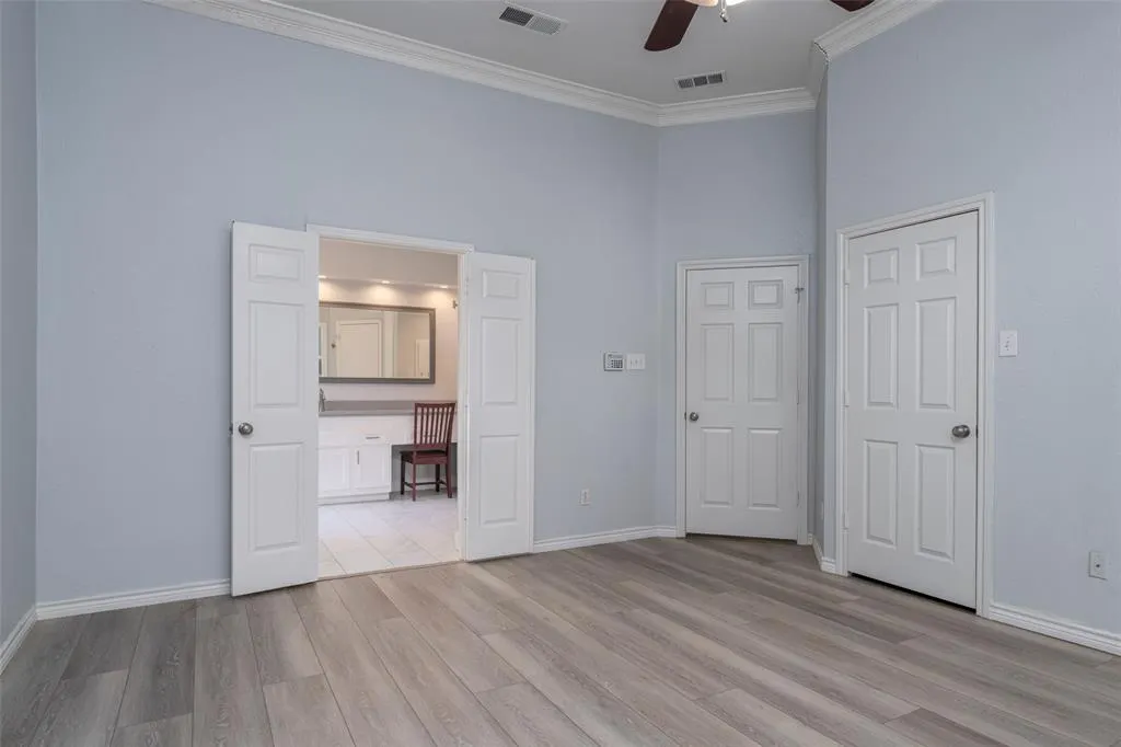 1811 Rolling Ridge Drive