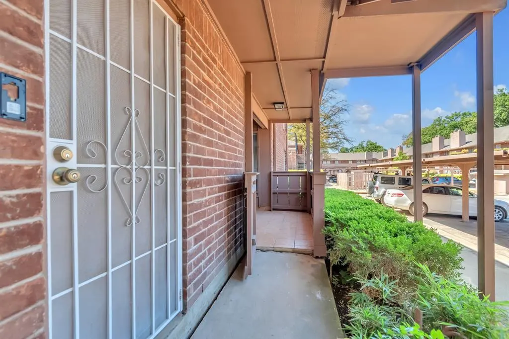 10556 High Hollows Drive