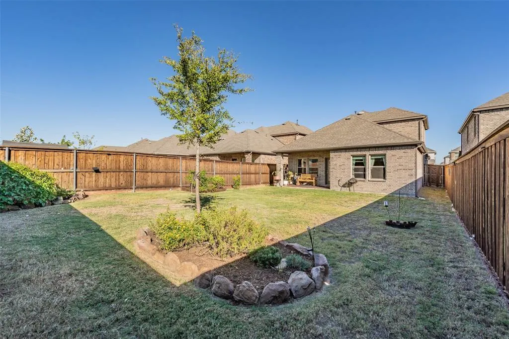 317 Willowmore Drive