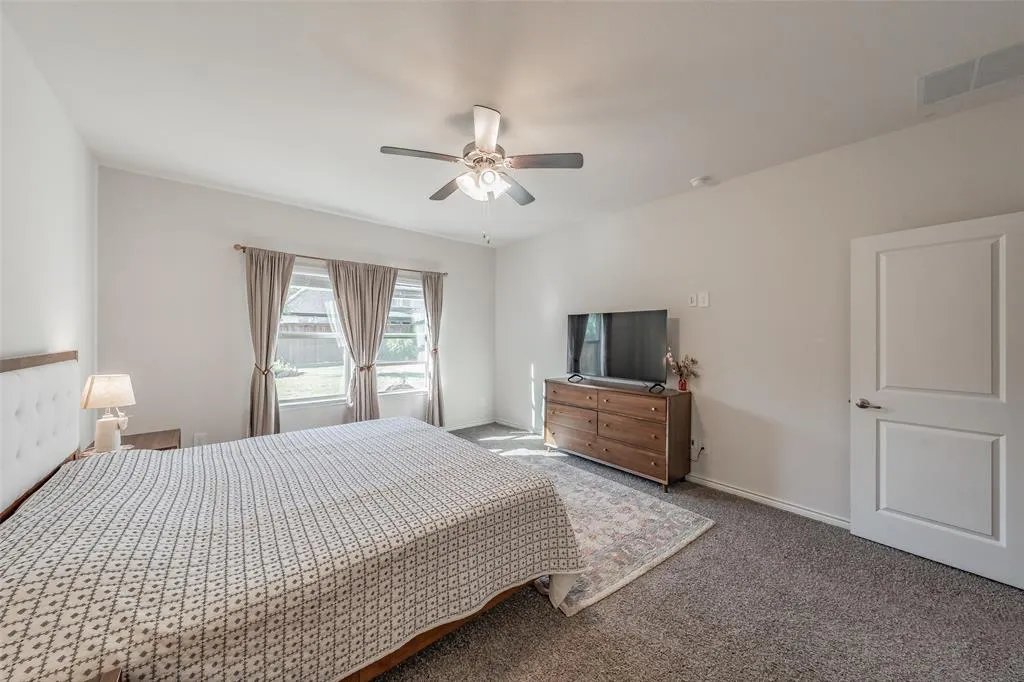 317 Willowmore Drive