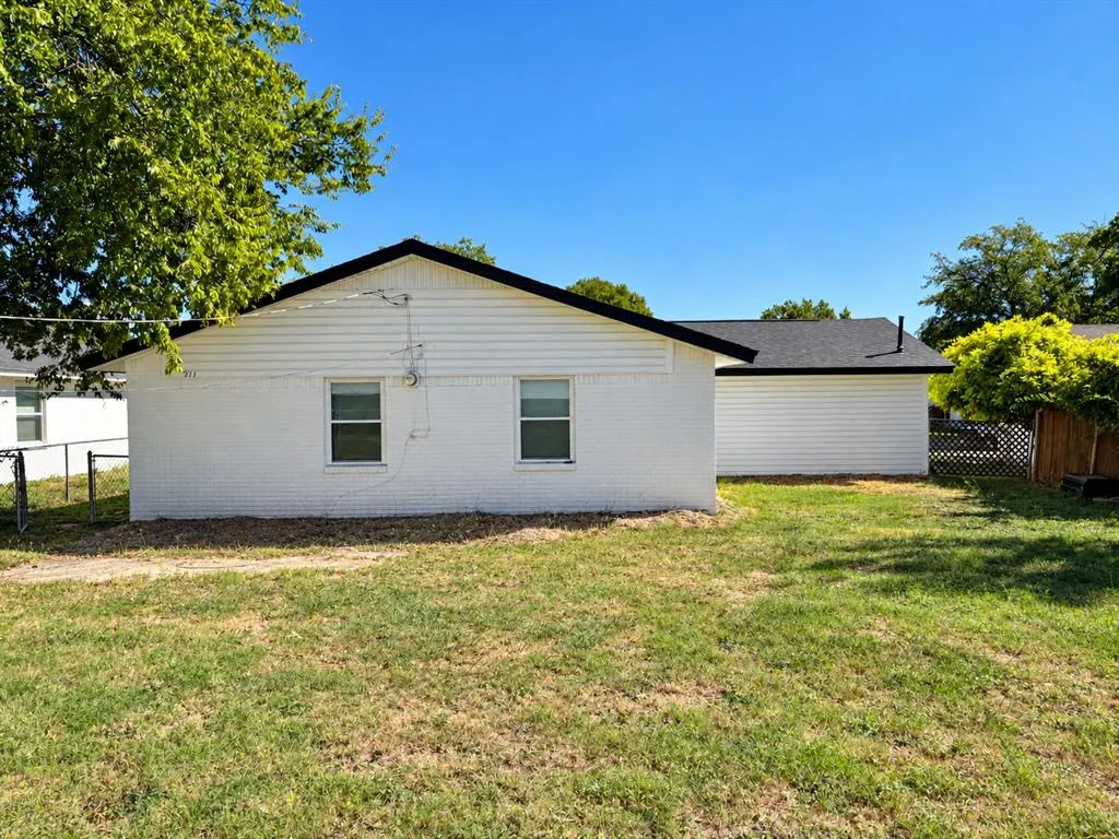 311 Oxford Drive