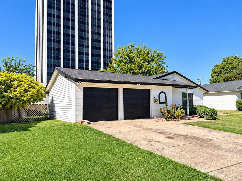 311 Oxford Drive