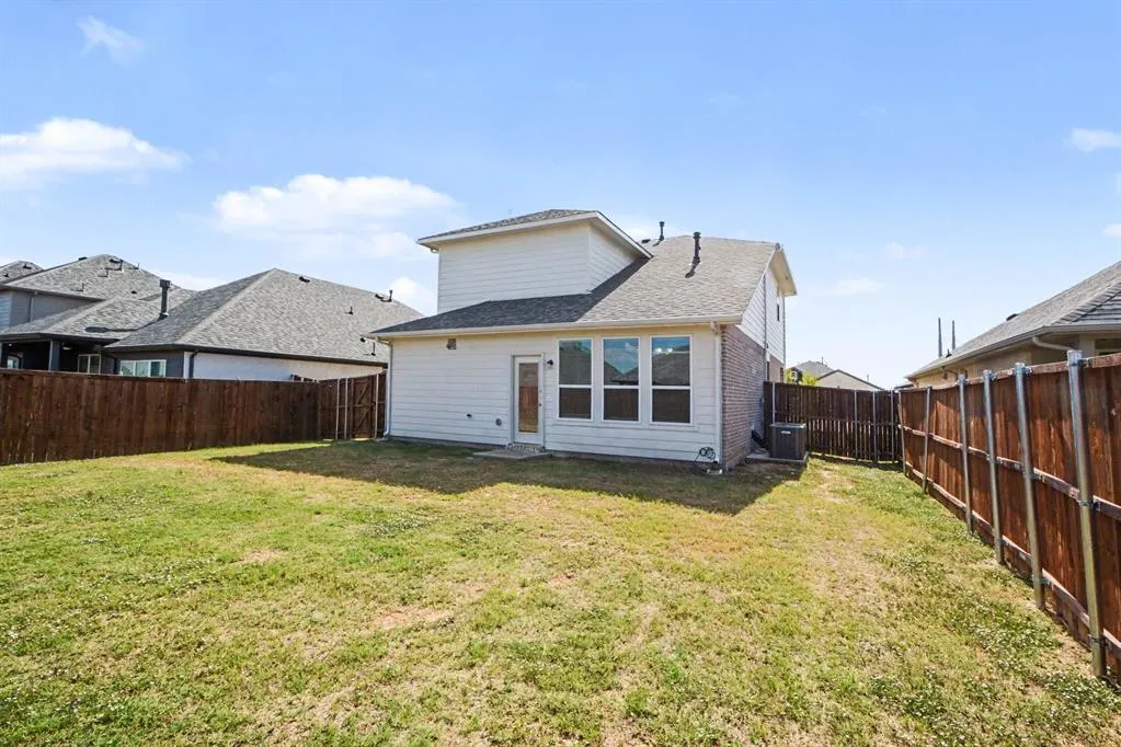 705 Rusty Spurs Place