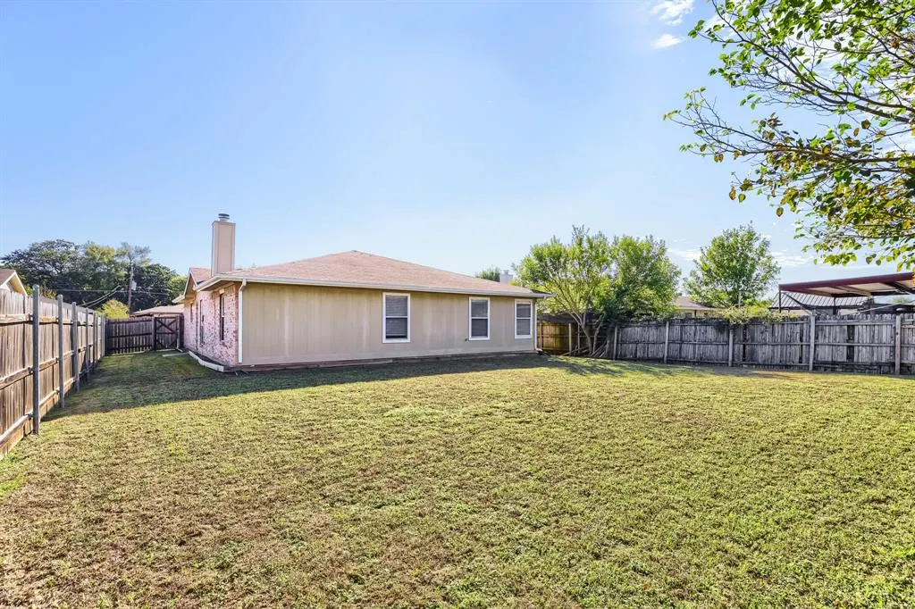 2039 Angelica Way