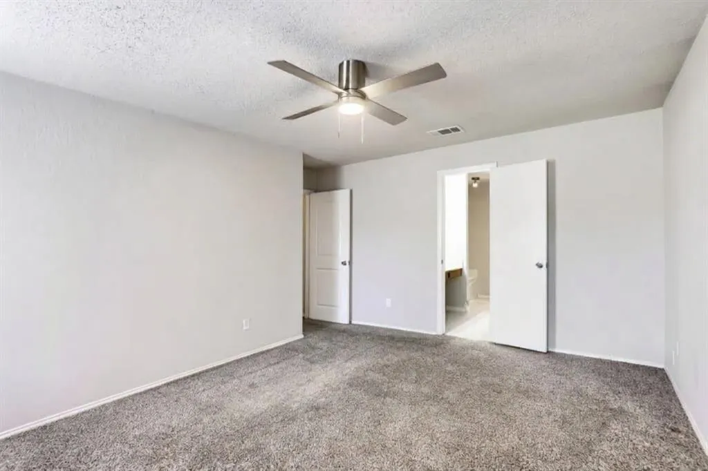 2039 Angelica Way
