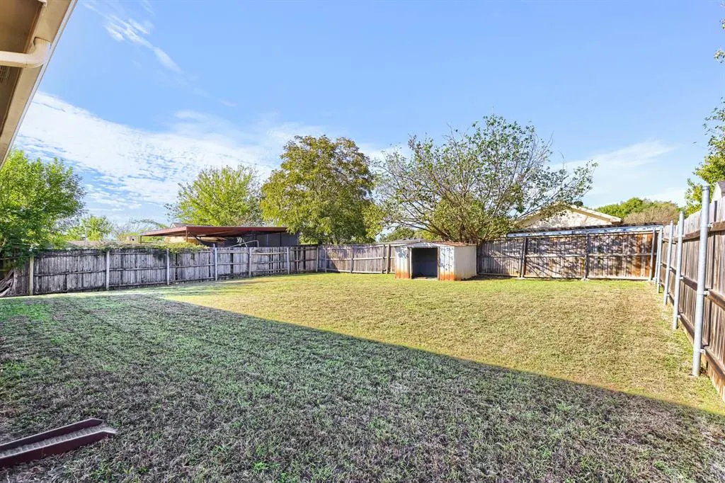 2039 Angelica Way
