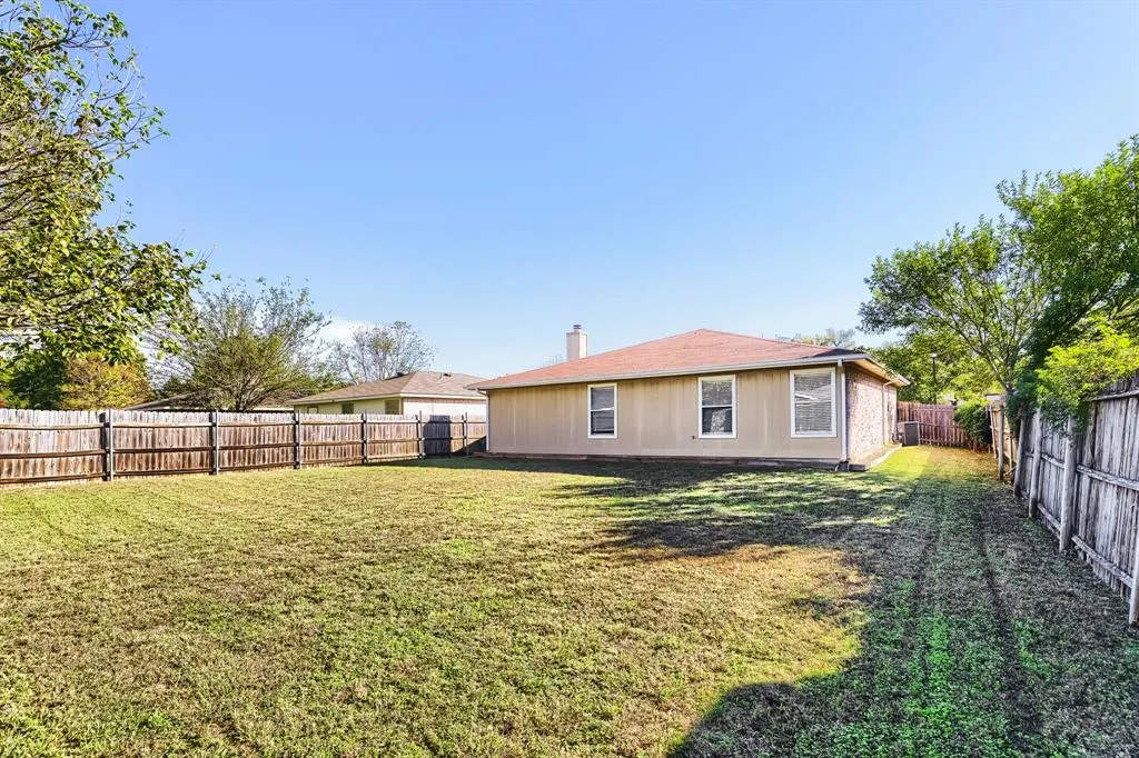 2039 Angelica Way