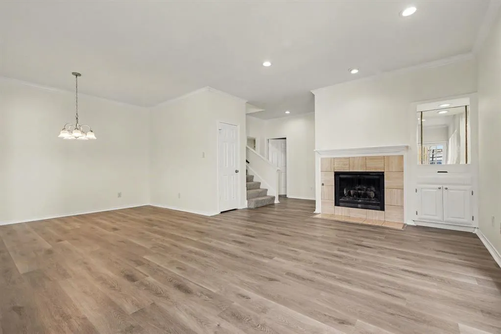 5825 Preston Valley Drive