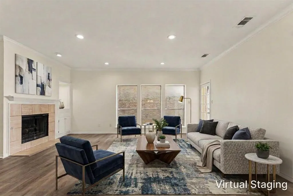 5825 Preston Valley Drive