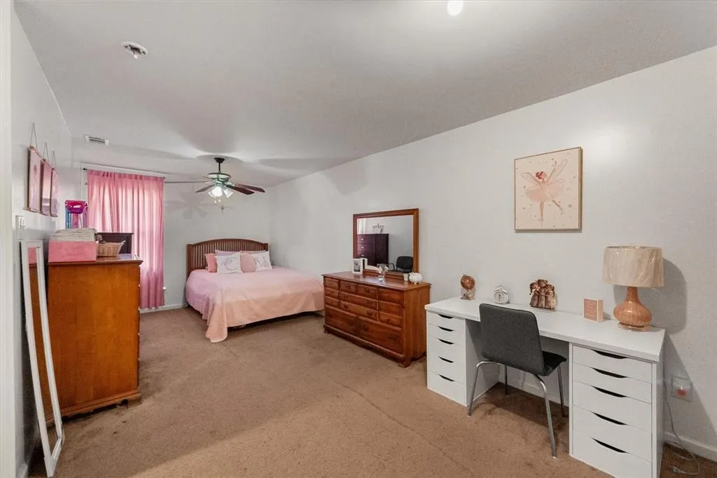 2548 Wood Valley Place