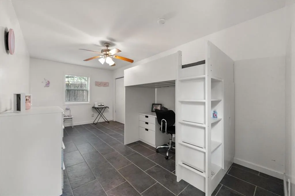 2548 Wood Valley Place