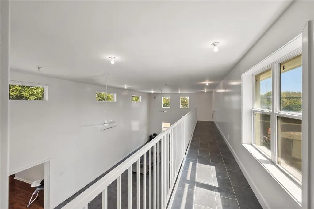 2548 Wood Valley Place