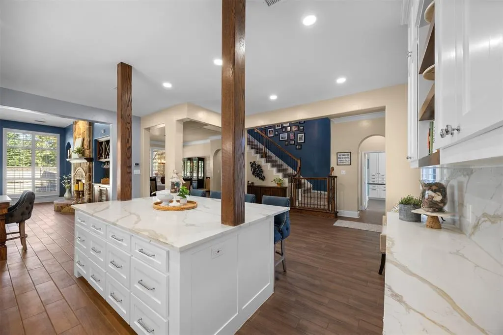 7200 Maudsley Drive