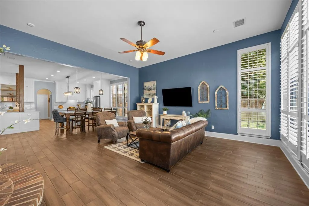 7200 Maudsley Drive
