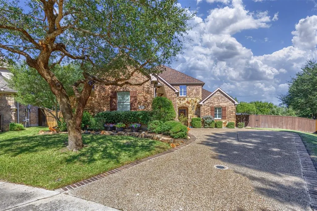 7200 Maudsley Drive