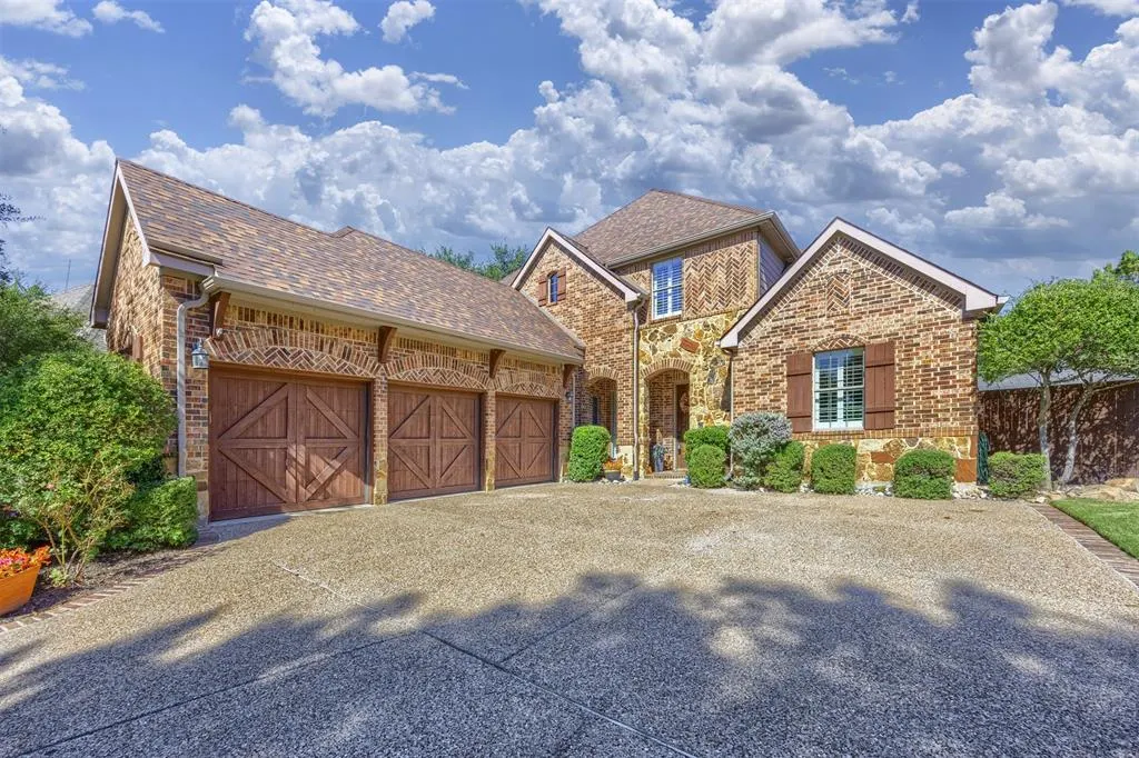 7200 Maudsley Drive