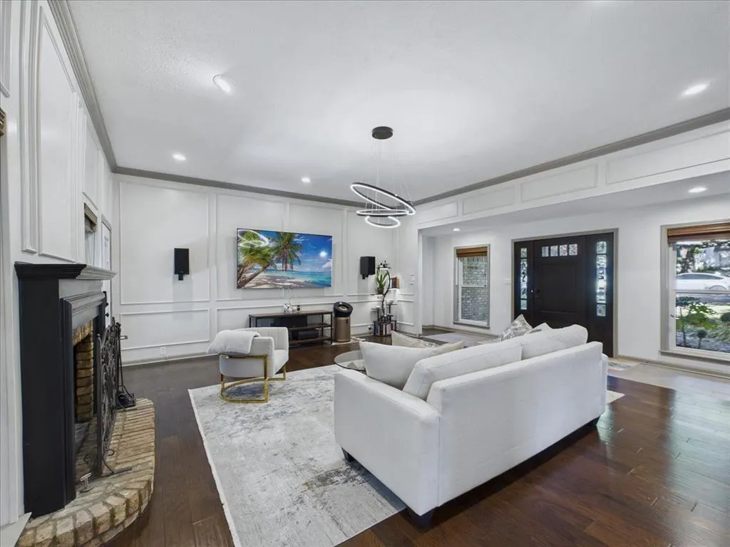 7738 Lemmonwood Drive