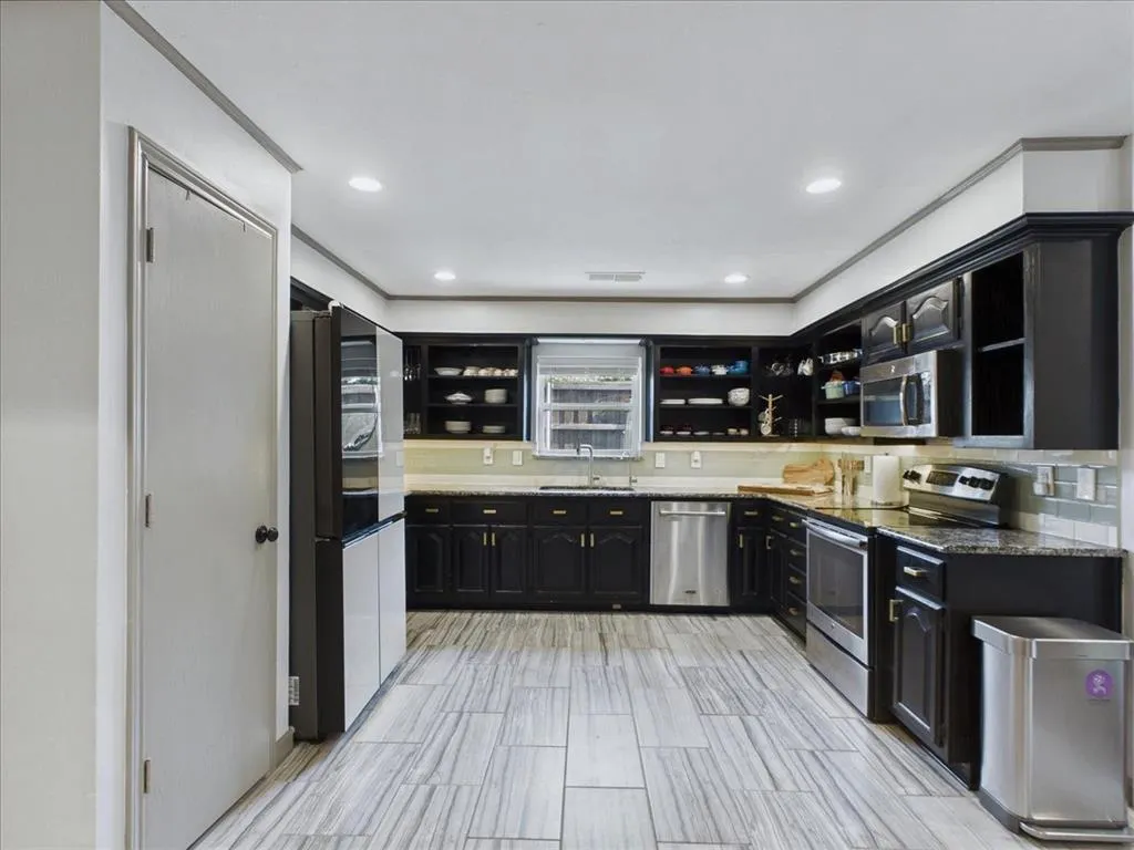 7738 Lemmonwood Drive