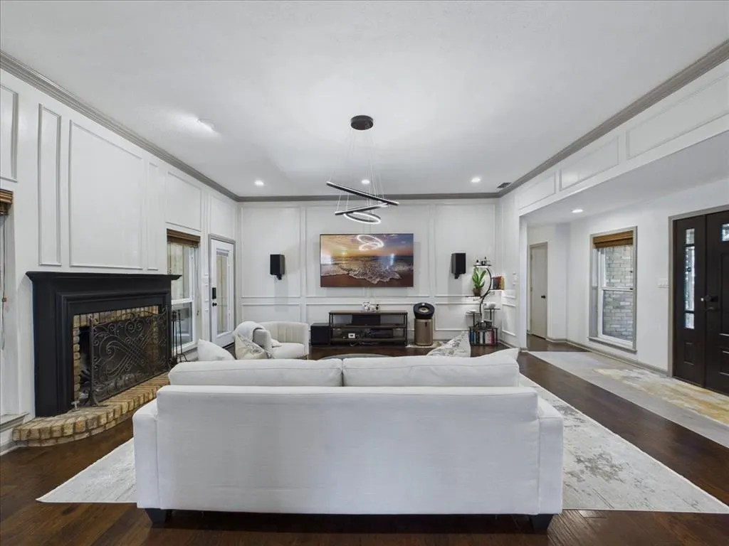 7738 Lemmonwood Drive