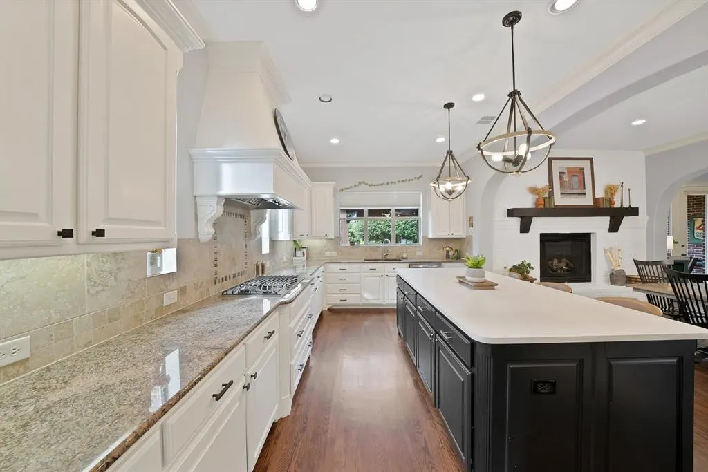 2141 Waterrock Drive