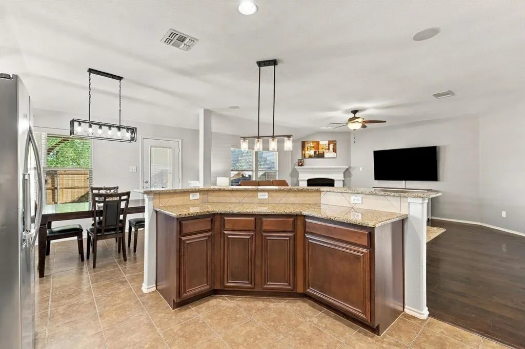 1117 Lake Hollow Drive