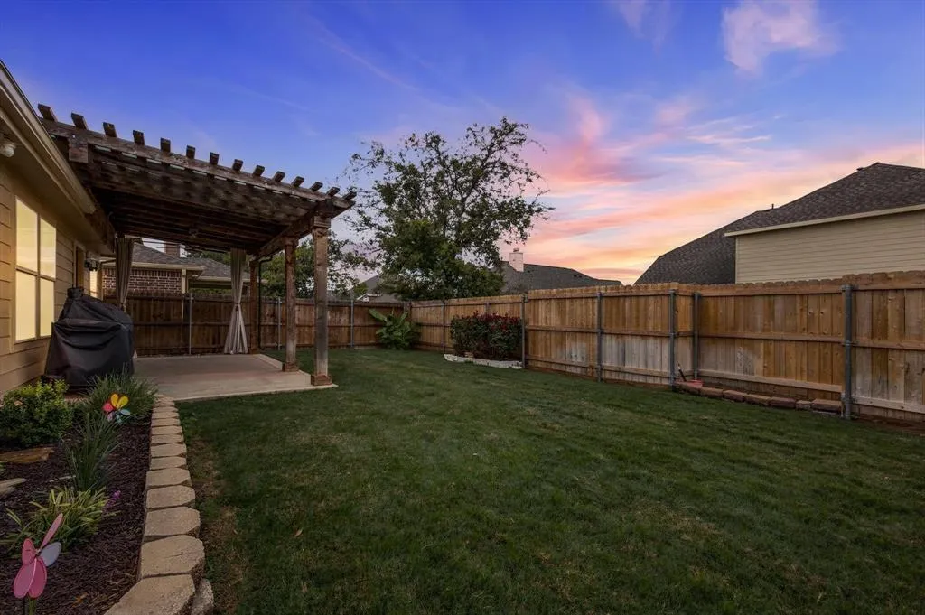 1117 Lake Hollow Drive