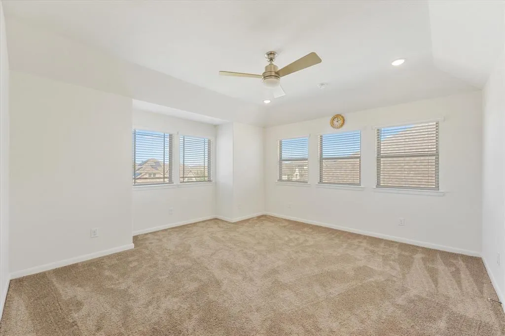 16516 Garden Drive