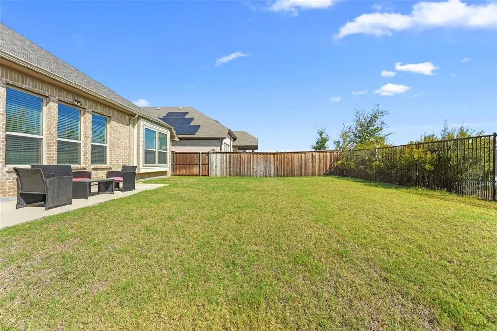 16516 Garden Drive