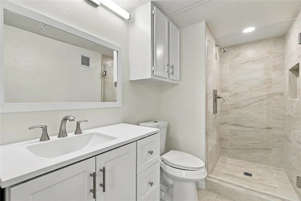 15151 Berry Trail #1505
