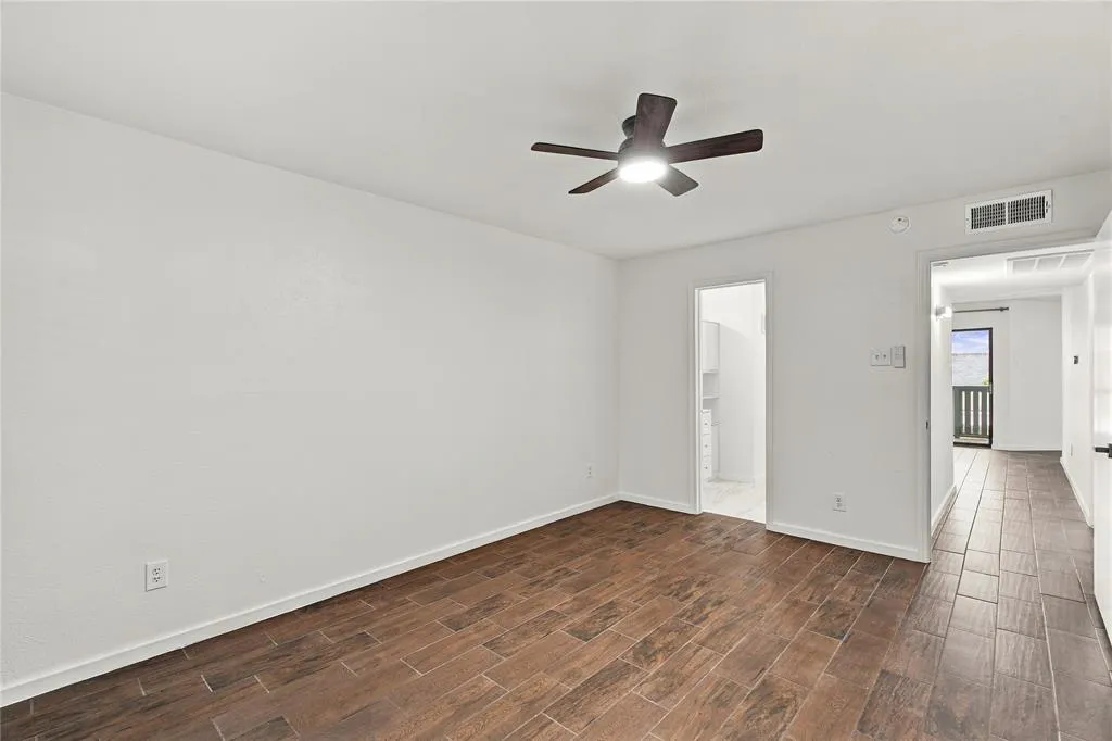 15151 Berry Trail #1505