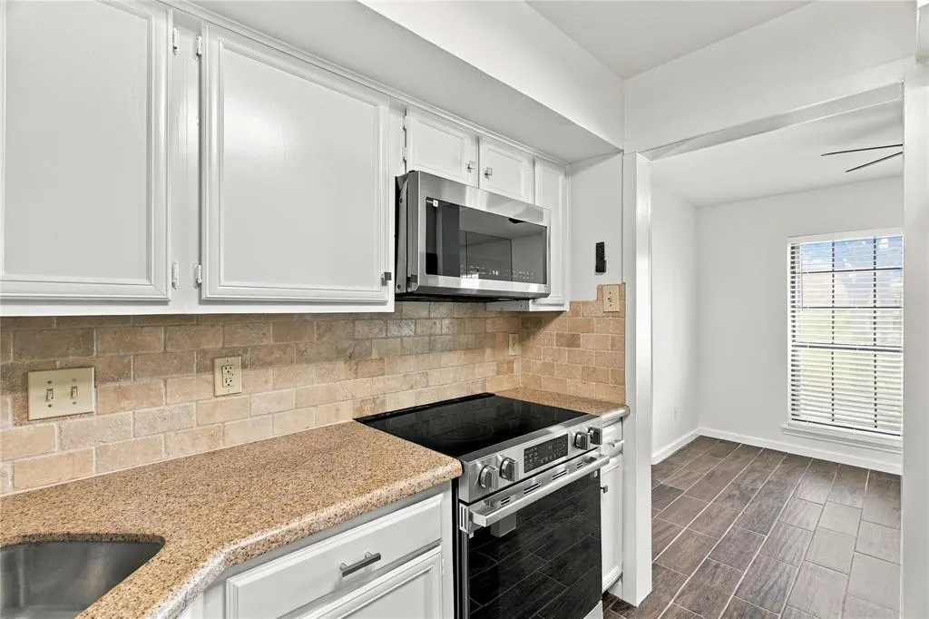 15151 Berry Trail #1505