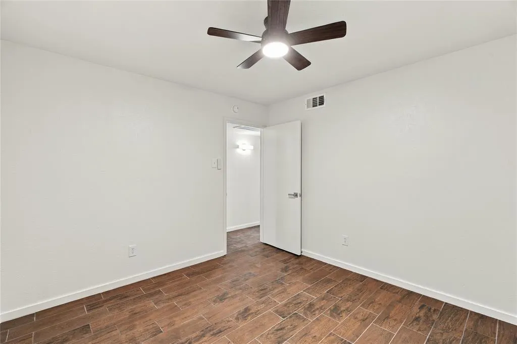 15151 Berry Trail #1505