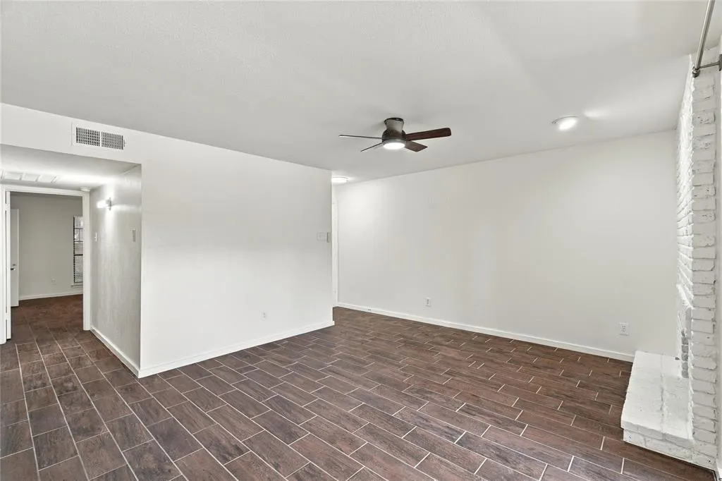 15151 Berry Trail #1505