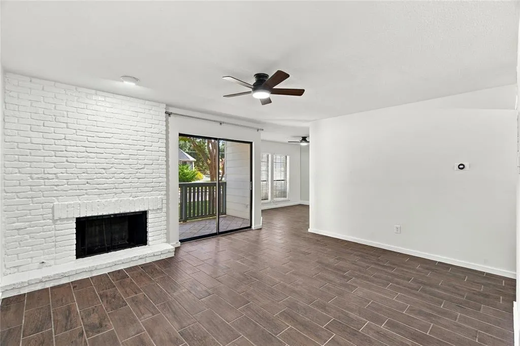 15151 Berry Trail #1505