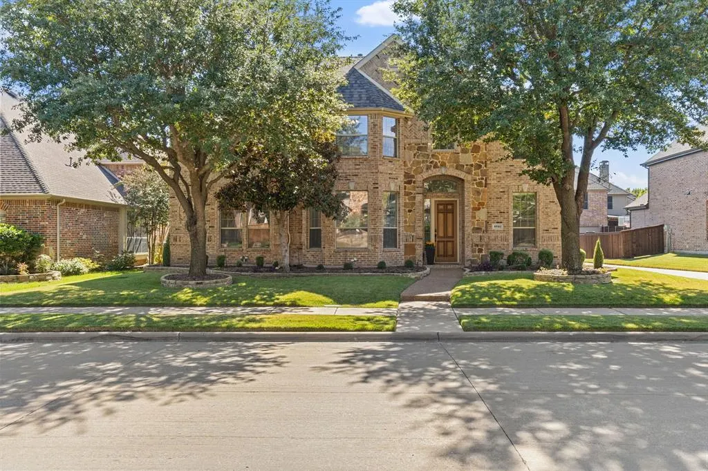 5731 Noble Oak Lane
