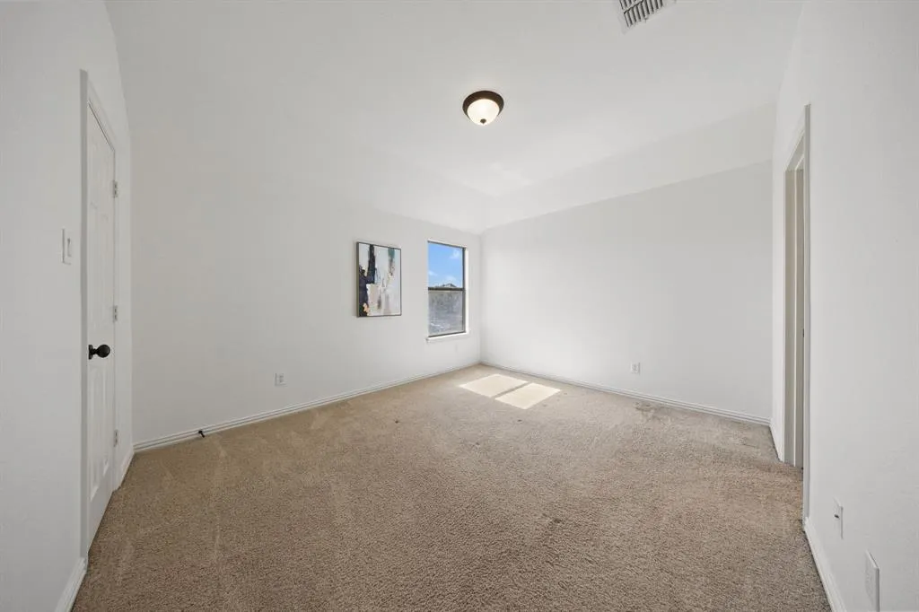 5731 Noble Oak Lane